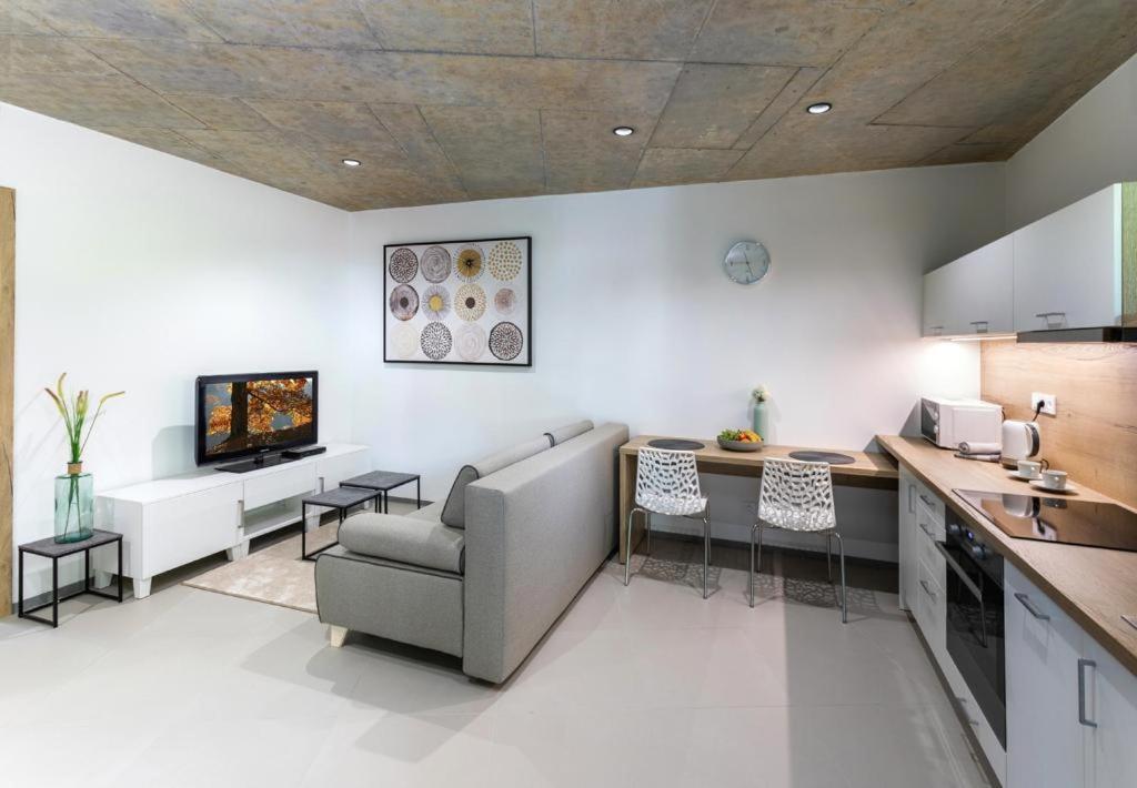 Nerudovka apartment Karlovy Vary Bagian luar foto